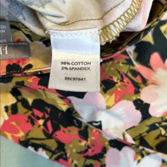 J. Jill Floral Pencil Skirt - Picture 3 of 7